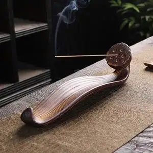 沉香座卧香炉图片