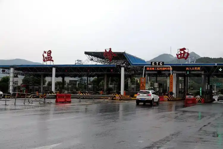 甬台温高速公路大溪岭—湖雾岭隧道提前通车了!