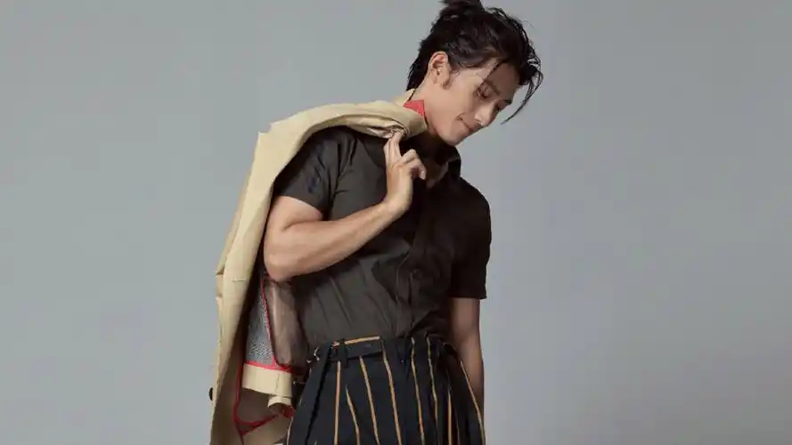 窦骁明星明星风尚壁纸3