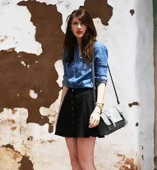 牛仔衬衫十分帅气女生穿了好看吗应该如何搭配一起来看看