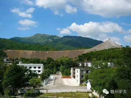 于都旅游盘古山矿山公园