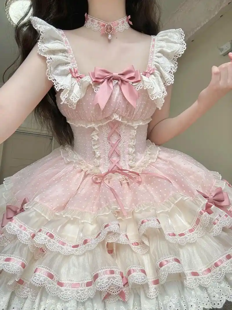 我希望你爱上的是我的lo裙而不是灵魂,我是lolita人