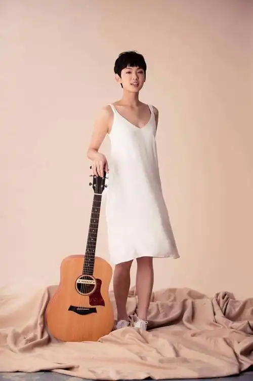 李靖筠资料页_娱乐资料库_新浪娱乐_新浪网