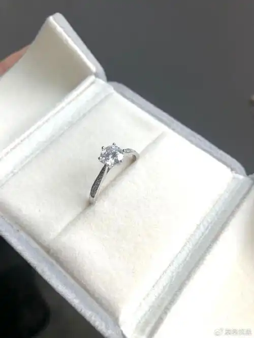为什么定制钻戒成为时尚潮人们的首选?
