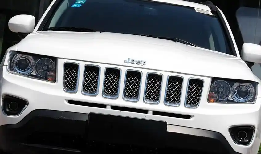 金属jeep车贴 吉普牧马人大切诺基指南者自由客前后车标 车尾标志