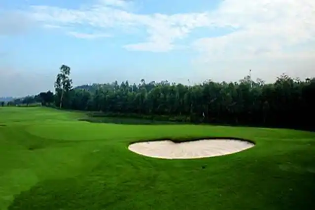 云东海高尔夫球会