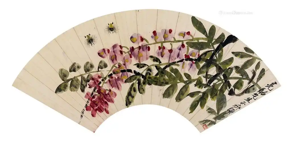 0156 紫藤蜜蜂 扇面 设色纸本