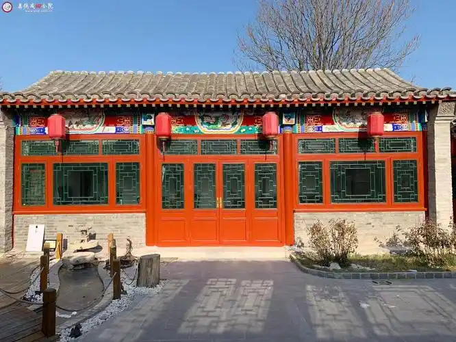 城  区:西城区 户  型:四合院 占地面积:538 平方米 地  址:什刹海