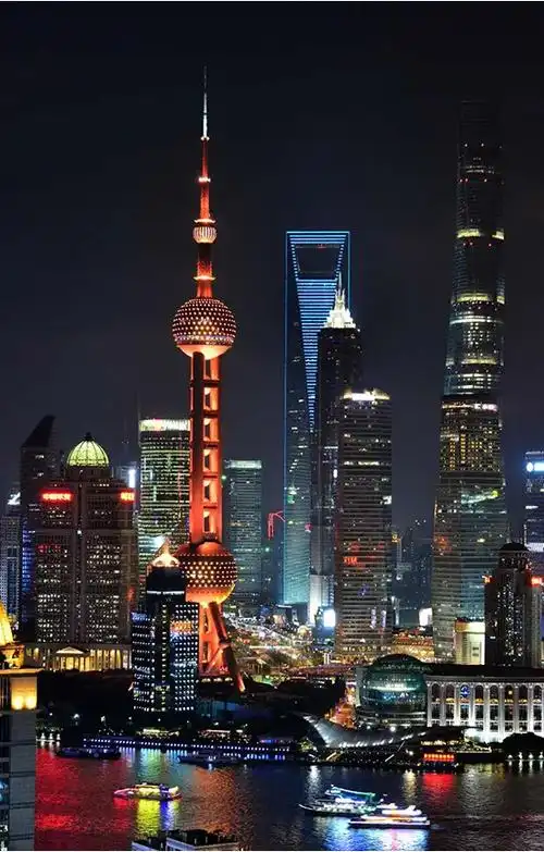 东方明珠广播电视塔外立面夜景灯光设计赏析