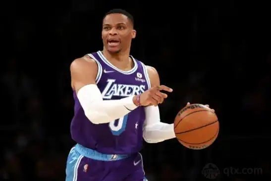 曝湖人考虑让威少打替补新援施罗德有望出任首发