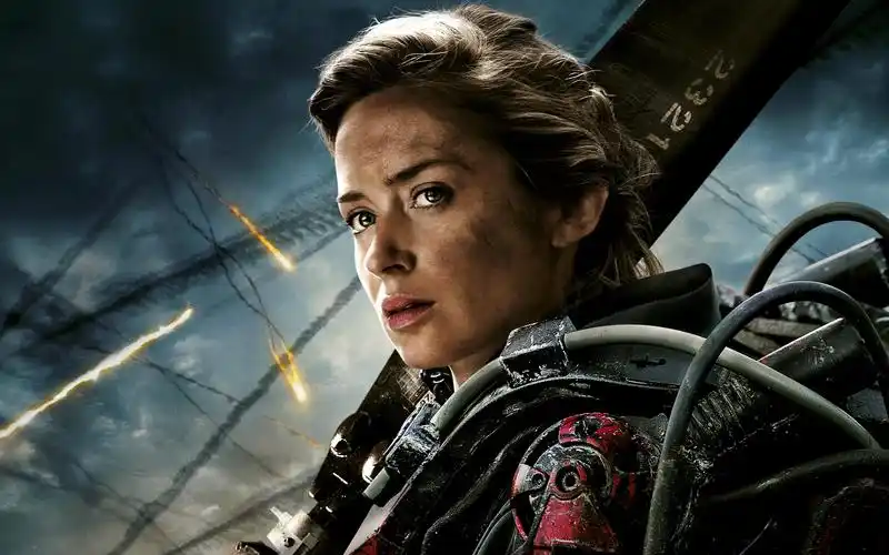 科幻电影明日边缘人物剧照高清桌面壁纸