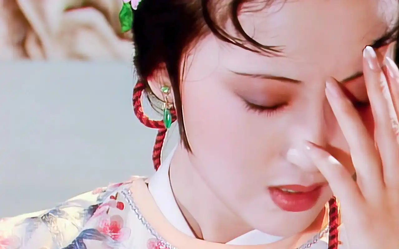 林黛玉为什么会感到"风刀霜剑严相逼"?因为处境,也因为爱情