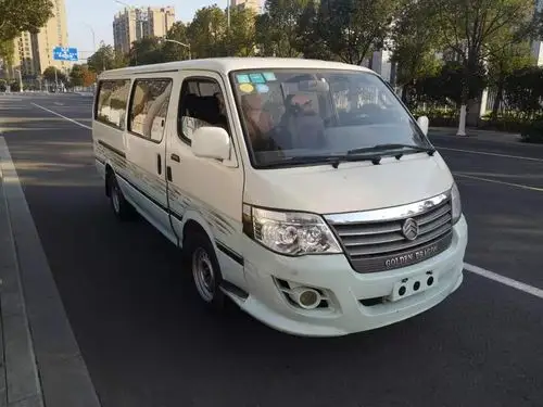 金杯海狮金旅海狮9座