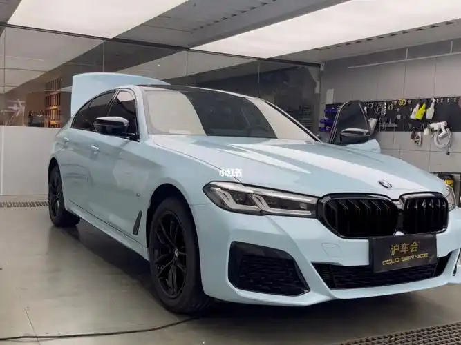 汽车改色贴膜  #冰川蓝改色贴膜宝马5系装贴冰川蓝宾利原厂色号yyds