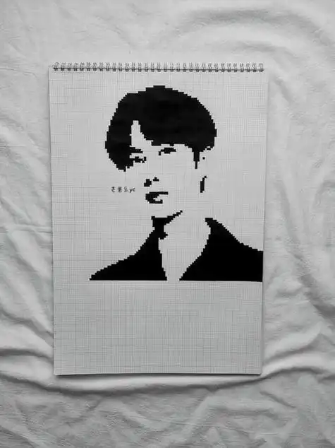 黑白像素简笔画