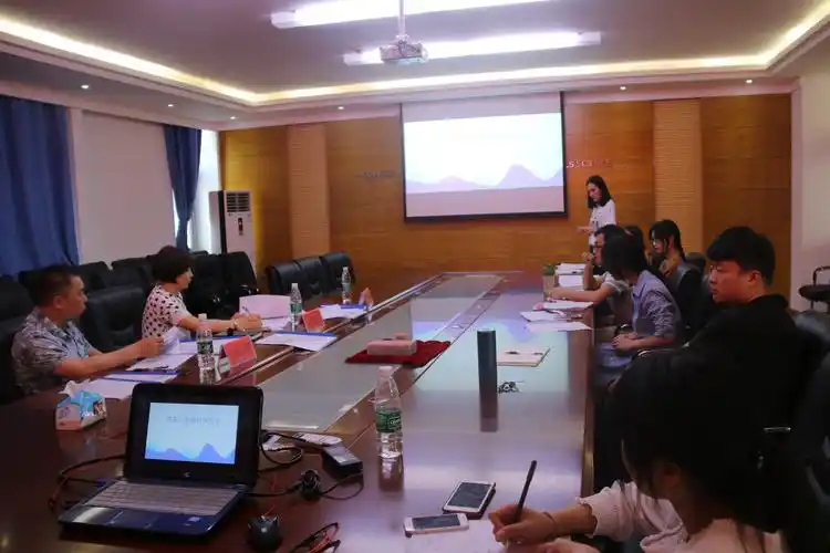 研究生化工与材料学院第二届尚学明智研究生学术会议圆满落幕