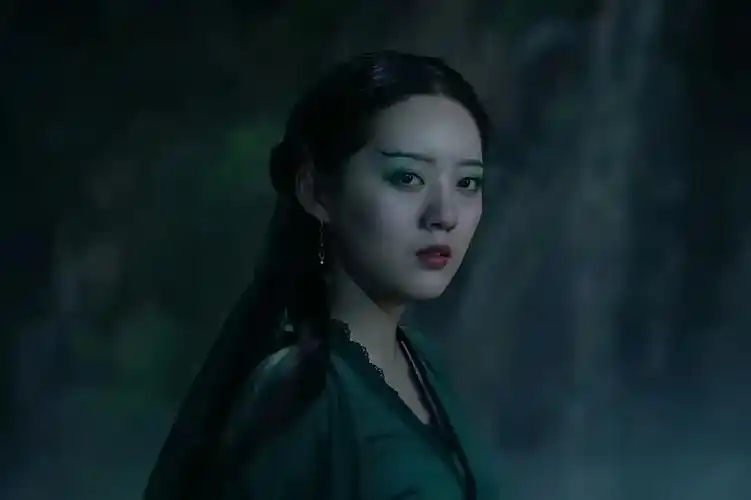 白蛇情劫上映真人版白蛇缘起生搬硬套太尴尬