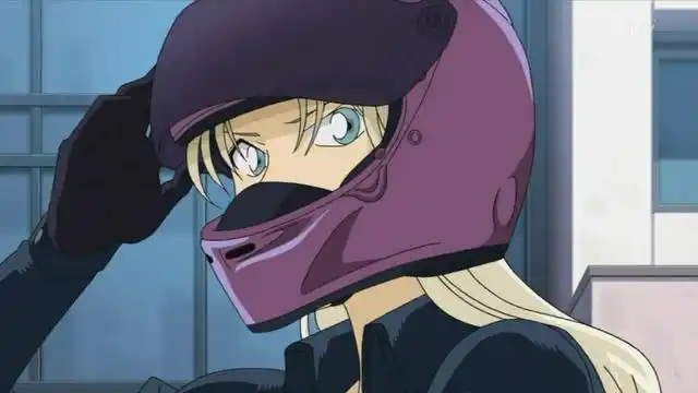 名侦探柯南:贝尔摩德和黑衣组织boss关系匪浅