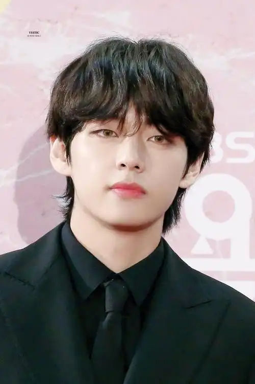 金泰亨wepurpleu##金泰亨天生焦点