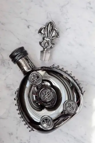 1733人头马路易十三黑珍珠水晶瓶15公升装