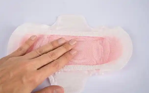 月经两三天就没了和五天以上才没有哪个更好怎么判断月经量