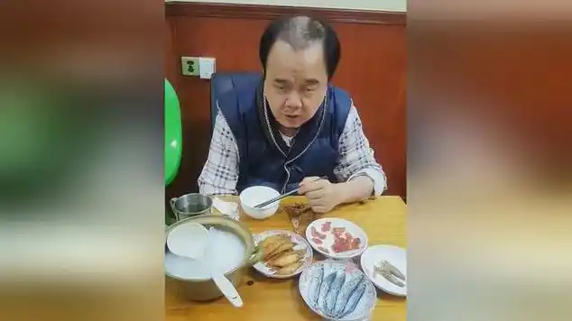 吴镇明先生 朴实无华的日常生活_网易视频