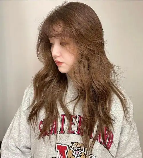 2022显白棕色发推荐