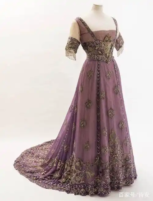 英国王室百年服装变迁100年前的凯特王妃穿什么