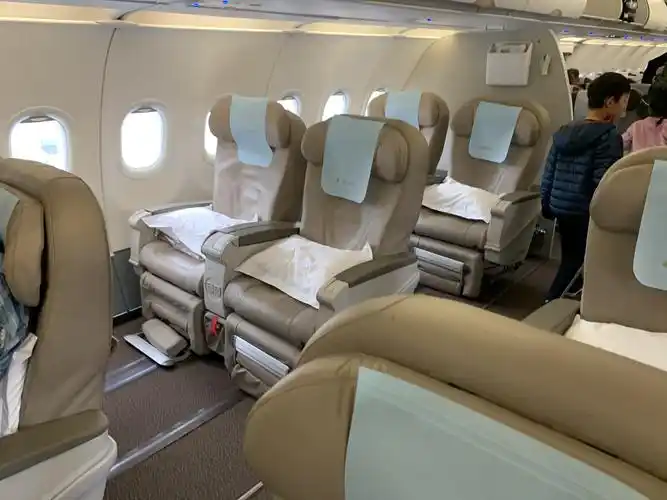 东京羽田-上海浦东s1-哈尔滨 东航b777-300er a320-200报告