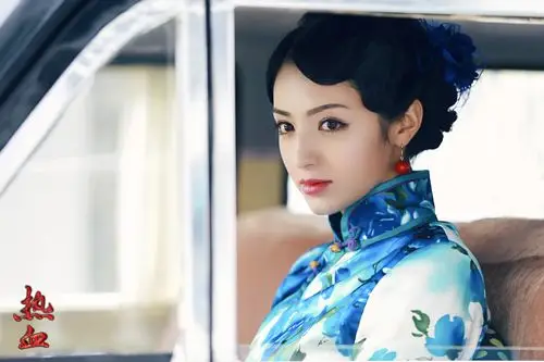 热血今晚开播麦迪娜化身民国双面娇娃