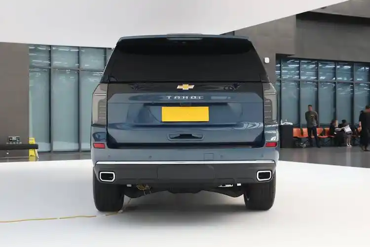 雪佛兰全尺寸suv上市在即,车长5382mm,配2.7t发动机,65万元起