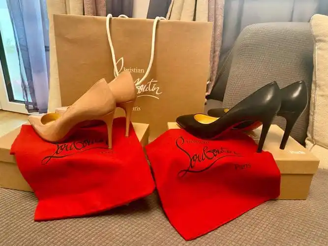 维也纳christianlouboutin红底鞋78