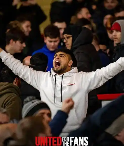 否则,曼联更衣室将再次发表类似贝利重磅炸弹攻击曼联优待英格兰球员