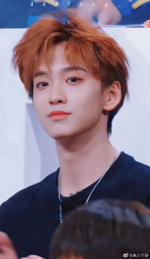 余景天墨镜大片