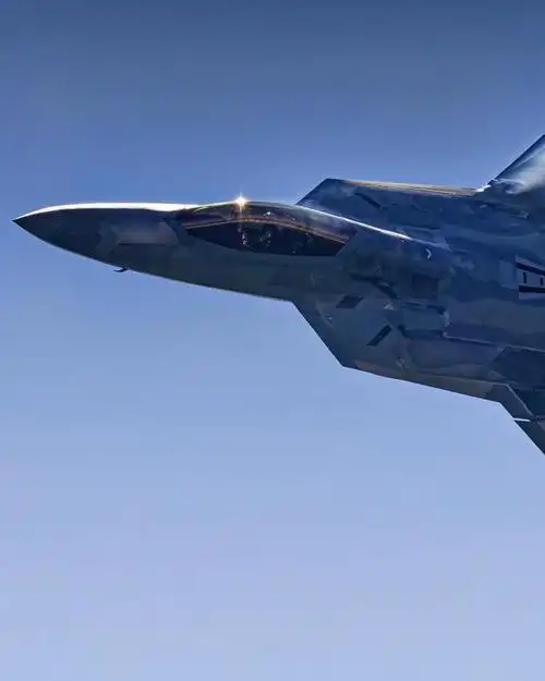 当今世界综合性能最佳的战斗机f22猛禽是有多先进