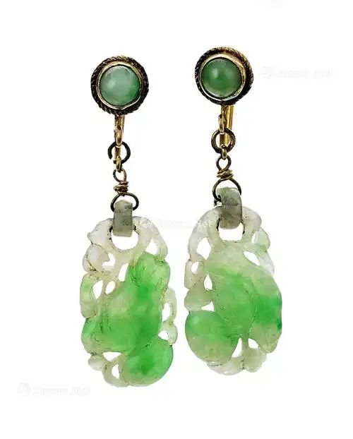 0163 中国古董翡翠耳环 (一对)