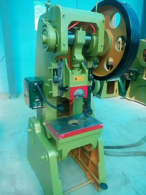 大量供应16吨冲床 普通冲床 高效率高精度冲床 锻压冲床 欢迎选购