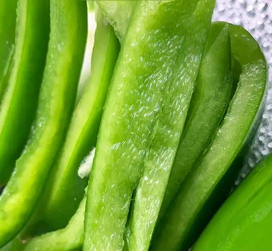 青甜椒 新鲜 青圆椒 青园椒 绿彩椒 青椒 补运费