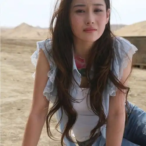 如果太阳此刻熄灭光芒.地球上的人要八分钟后才会知道.