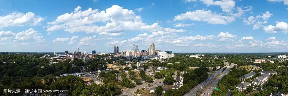 北卡罗来纳州罗利市中心的空中全景.