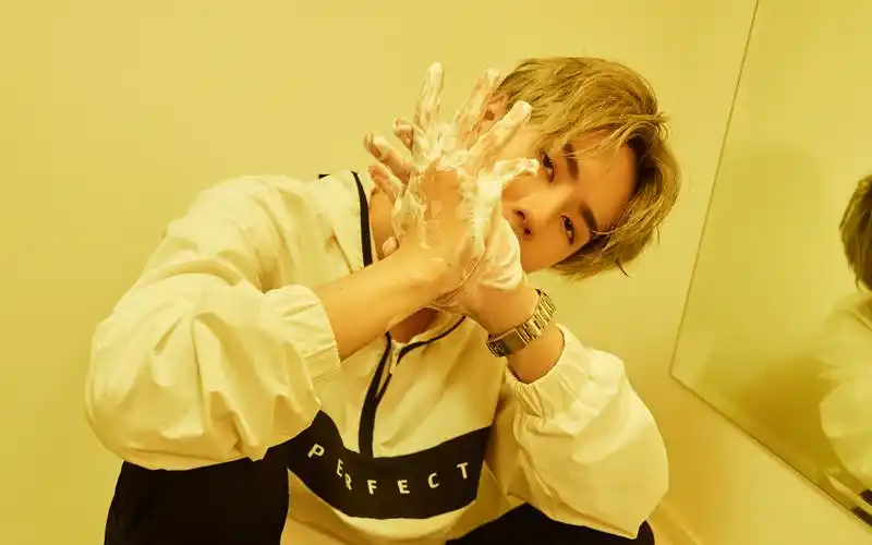 大陆明星,高清,明星,帅气,帅哥,写真,王一博,壁纸,1920x1200