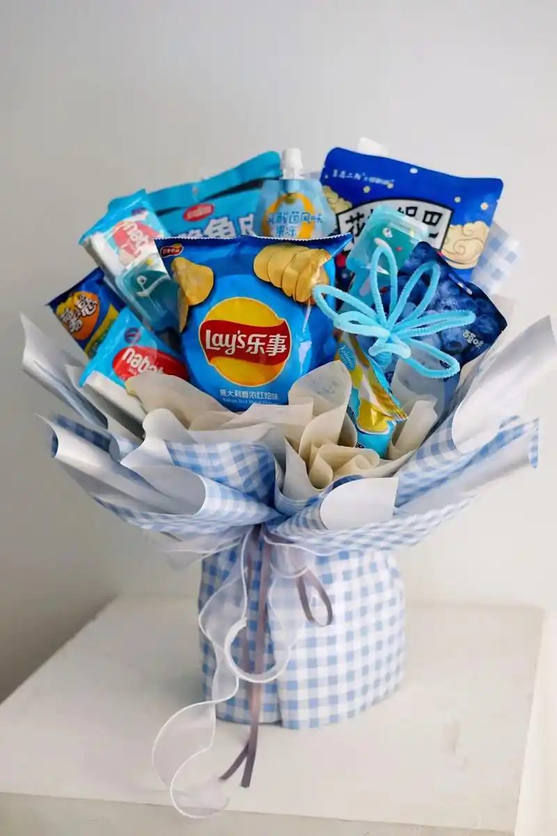 六一来啦.#零食花束包装  谁不爱这零食花束 #童心未泯所遇 - 抖音