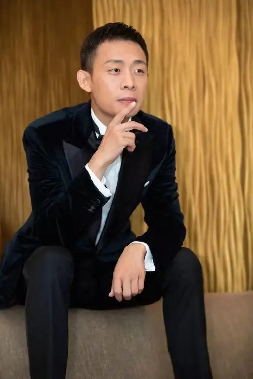 就如同现实生活中一般,张译的演技得到了人们的肯定,一举拿下了"