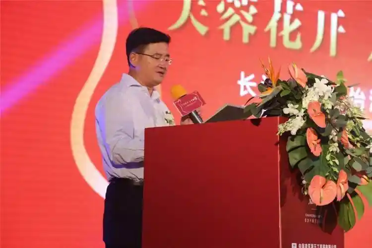 中建五局党委书记,董事长周勇,中建五局党委副书记,总经理陈保勋等