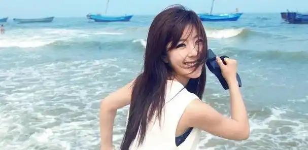 善恶终有报36岁性启蒙女神赵奕欢已经活成了一个笑话