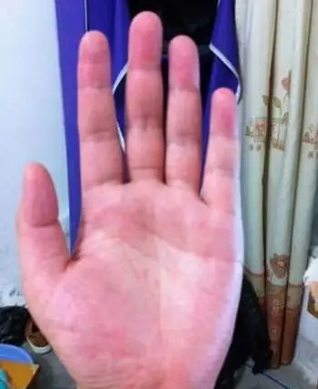 这样的手相特征的人,必定大富大贵,有权有钱,好命之人