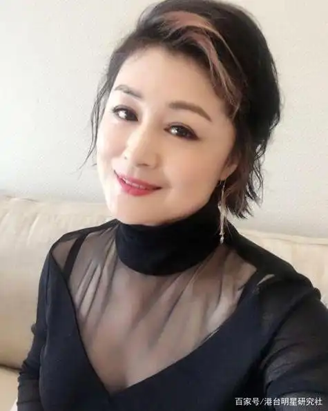 相关问题三,乡村爱情谢大脚谁演的 谢大脚扮演者于月仙个人资料