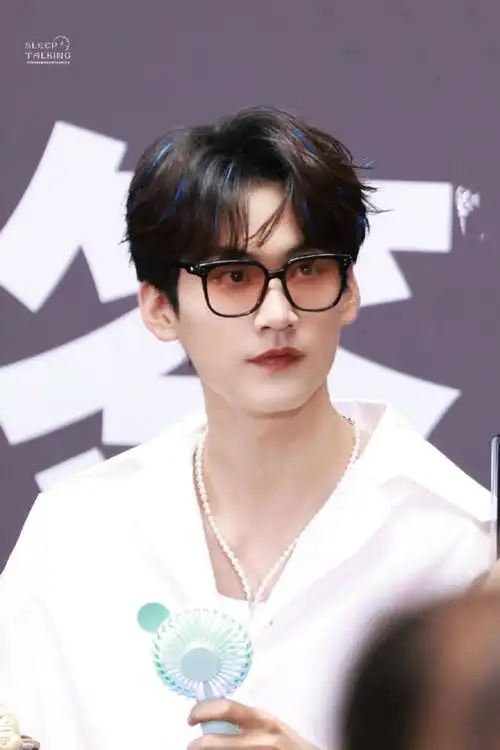 周柯宇首次个人巡演