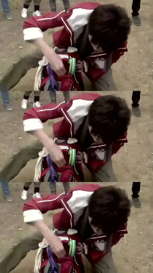 迪迦奥特曼 这是小光变的迪迦