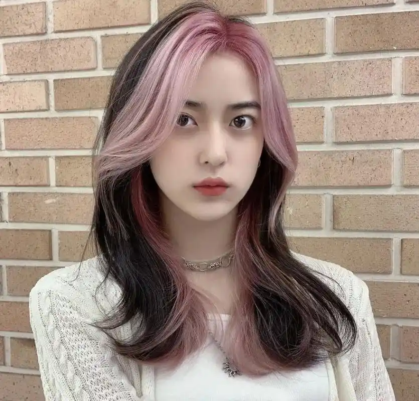 个性满分的发际线染还能修颜小脸